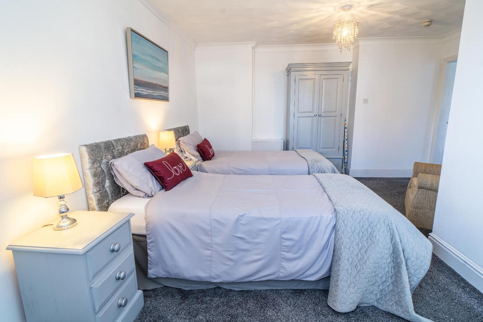 Beachmount Holiday Apartments Colwyn Bay Exterior foto